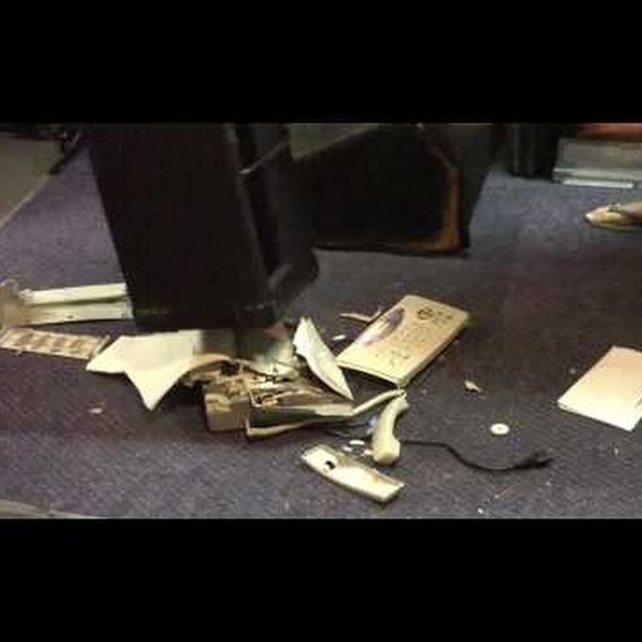 Meet your Posher, Chris - Picture 1 of 1